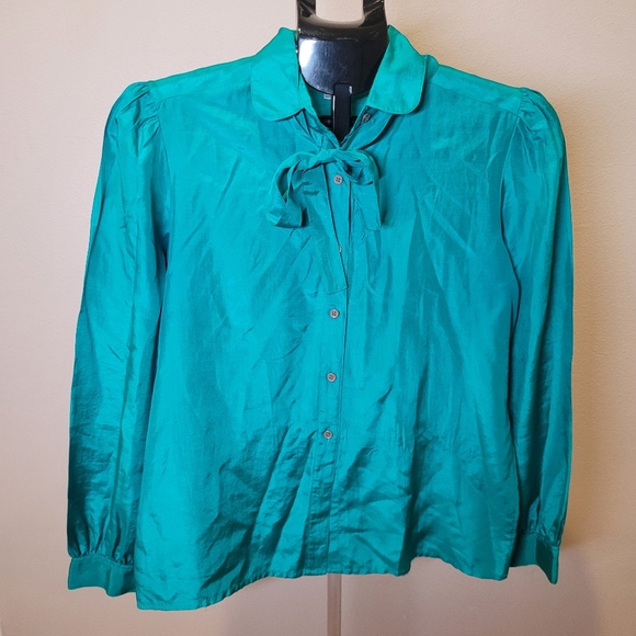 Vintage Green 100% Silk Women's Blouse With Neck Bow - Picture 1 of 7
